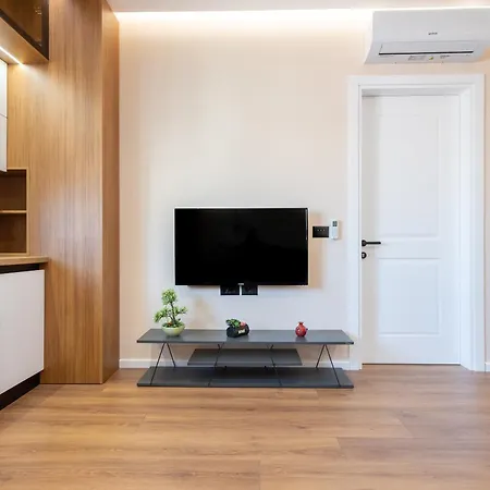 Apart-hotel Garden Center New Bazar 3*